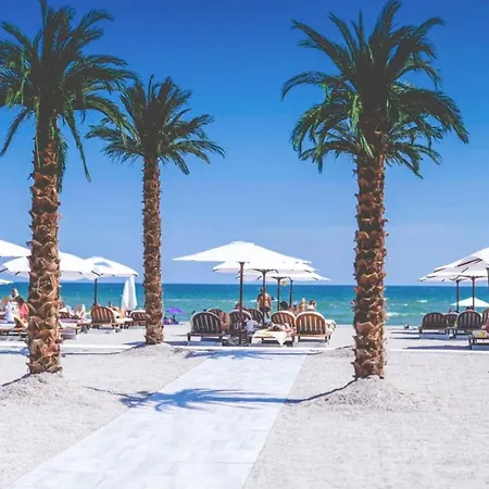 Moft By White Tower Mamaia