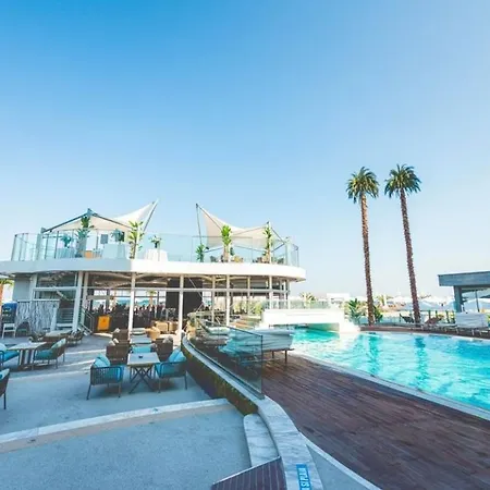 דירה Moft By White Tower *