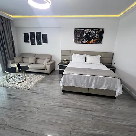 Moft By White Tower * Mamaia