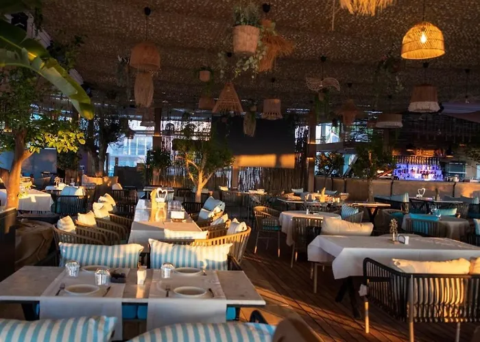 Moft By White Tower *