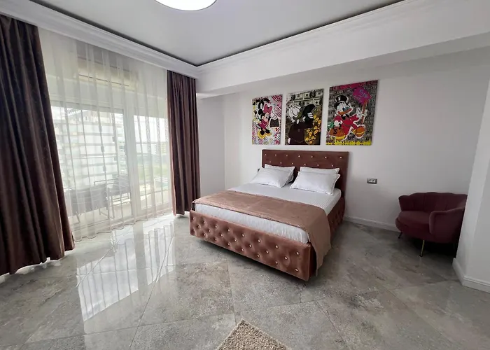 Moft By White Tower * Mamaia